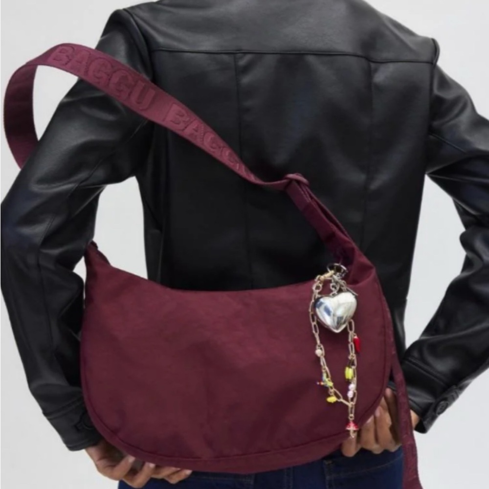 NWT Baggu Oxblood Medium Crescent
